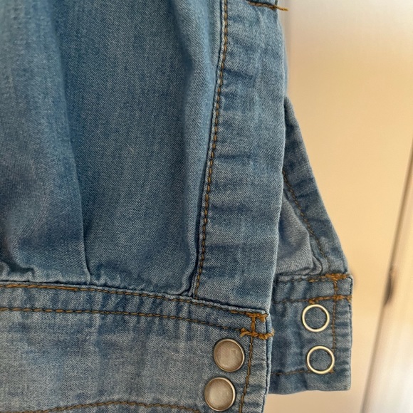 Soft Faded Denim Snap Button Western Shirt - Picture 3 of 9